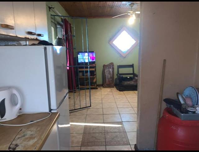 3 BEDROOM HOUSE FOR SALE IN SCOTTSDENE